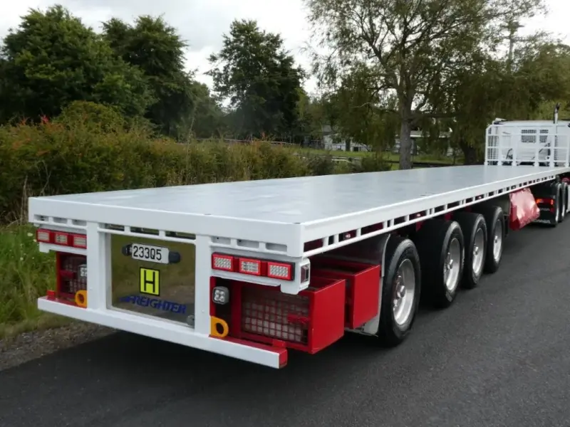 freighter semi trailer after 02