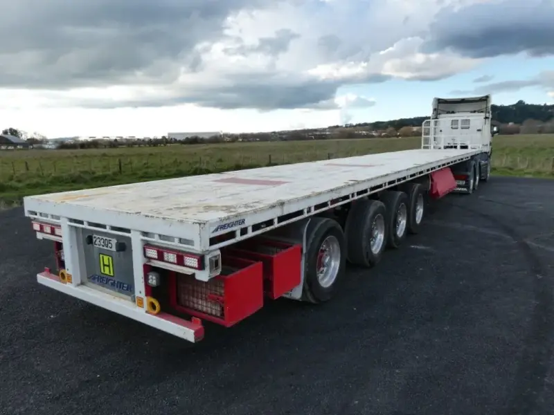 freighter semi trailer before 02