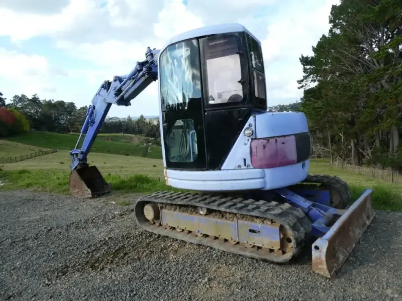komatsu pc50 excavator before 02